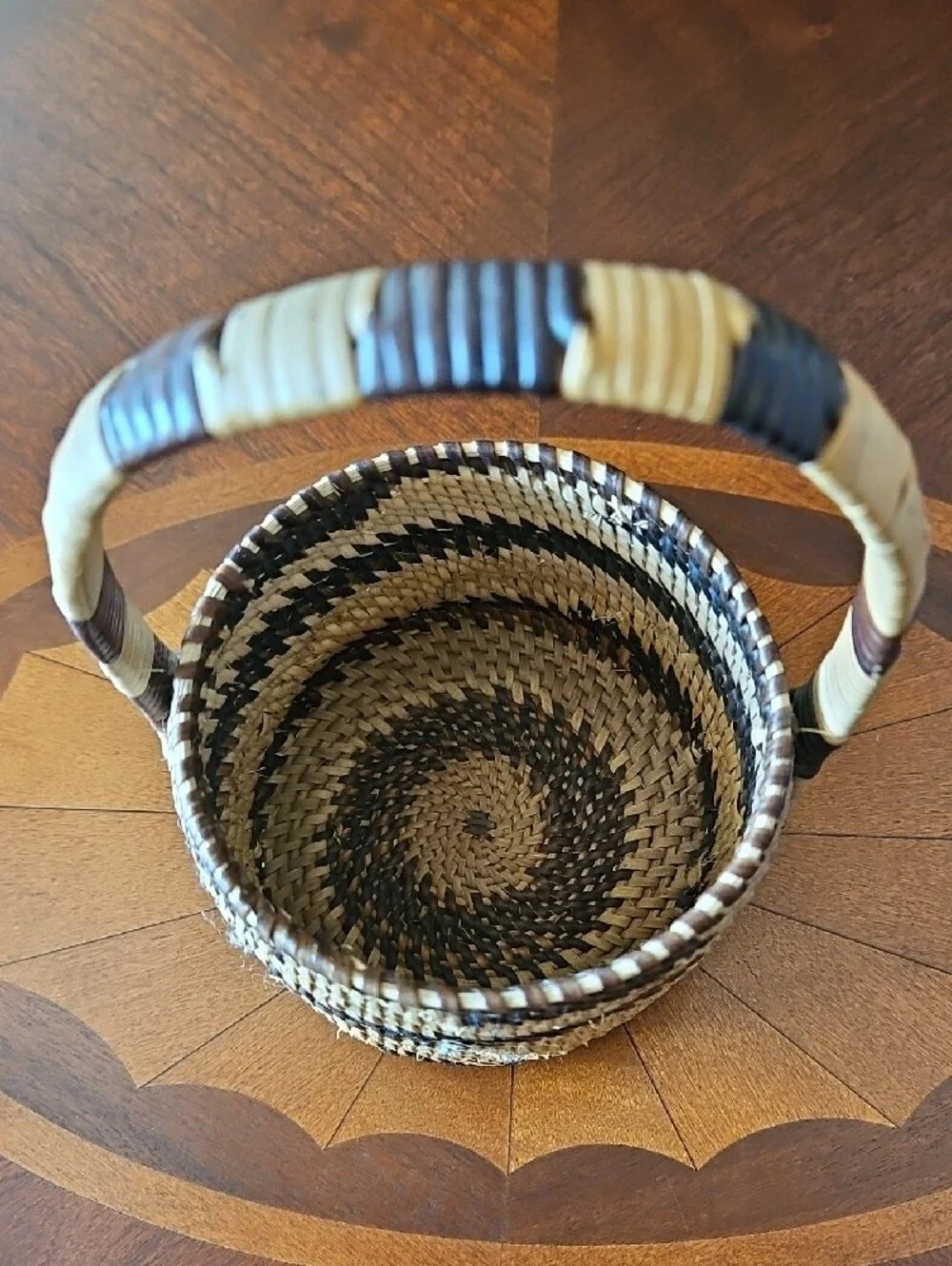 VTG Tohono O'odham Papago Native American Handled Coiled Basket Southwest Desert